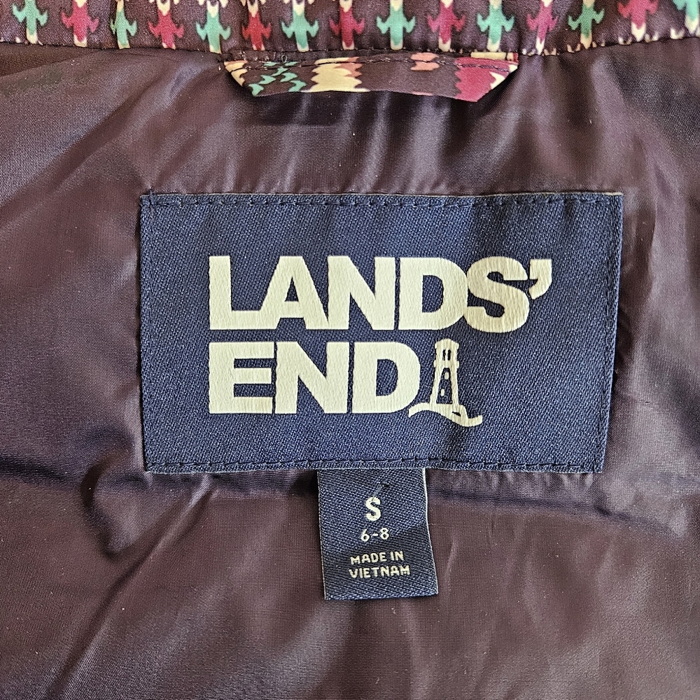Lands’ End Down Puffer Vest Size S Reindeer Bear Print Snow Holiday Winter Xmas - Picture 12 of 14